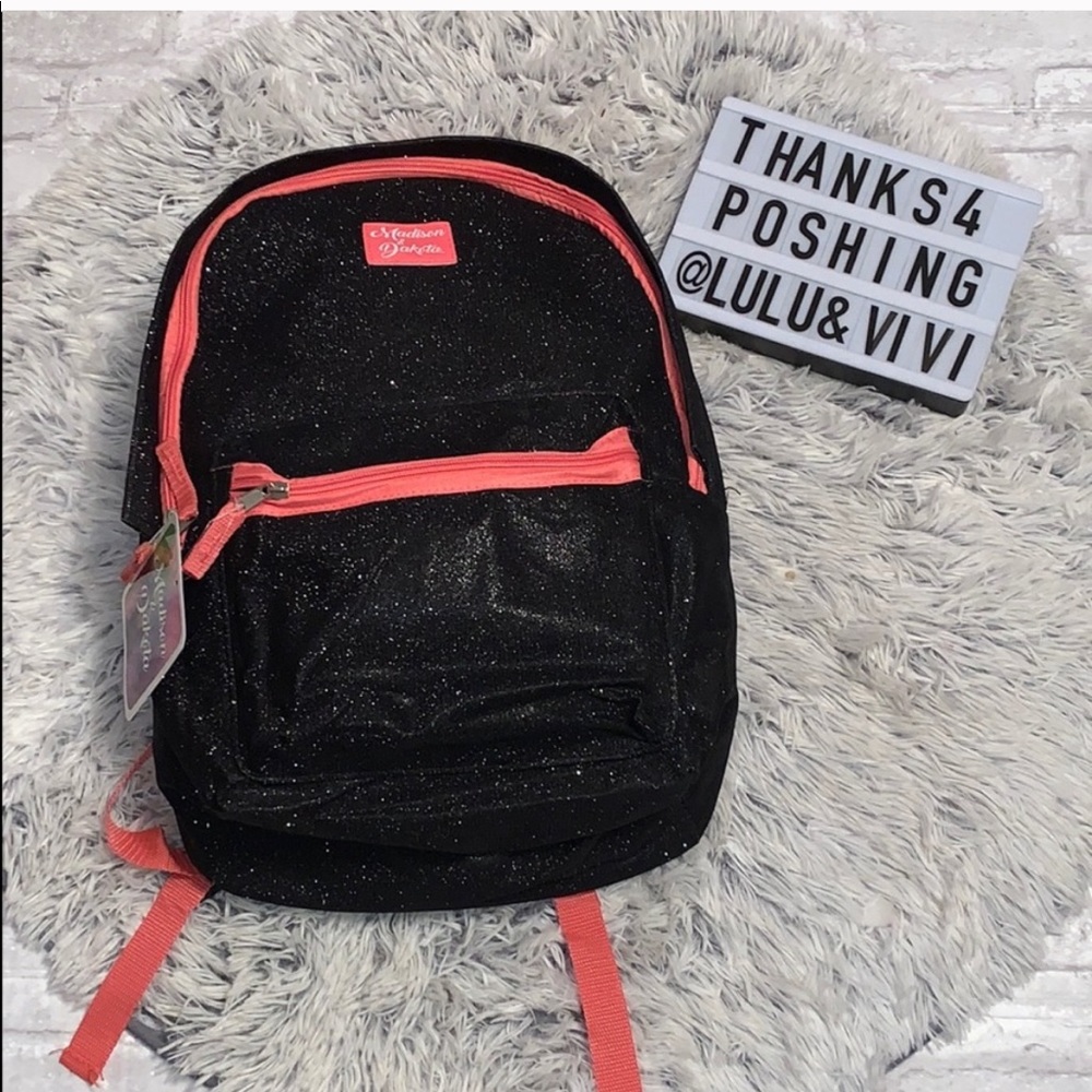 MADISON & DAKOTA Sparkly backpack- back2school